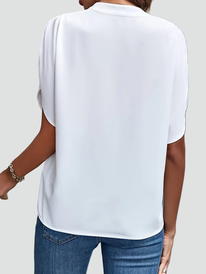 Dames elegante blouse met opstaande kraag en V-hals met vlindermouw