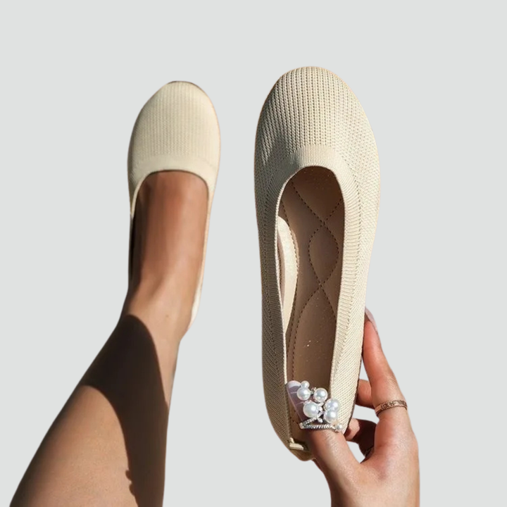 Flexible women's ballet flats with soft insole, orthopedic