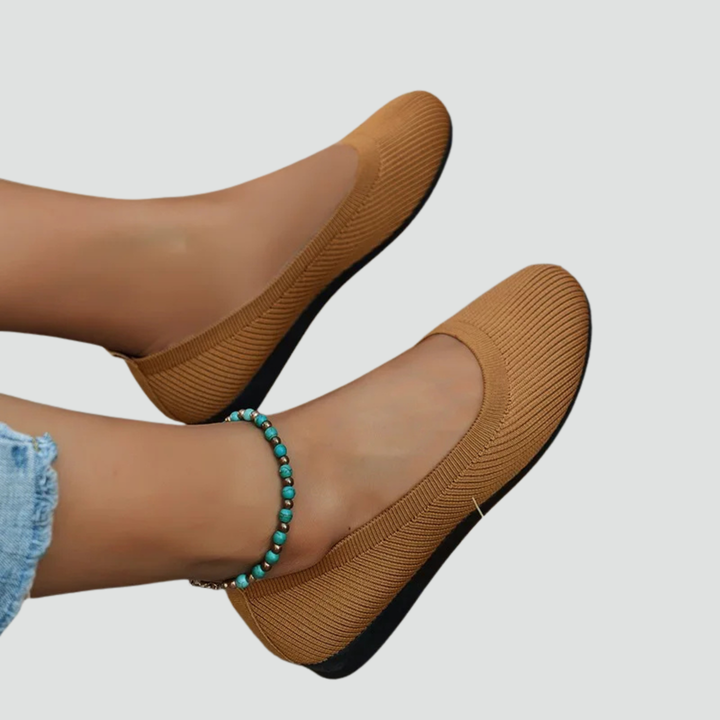 Flexible women's ballet flats with soft insole, orthopedic