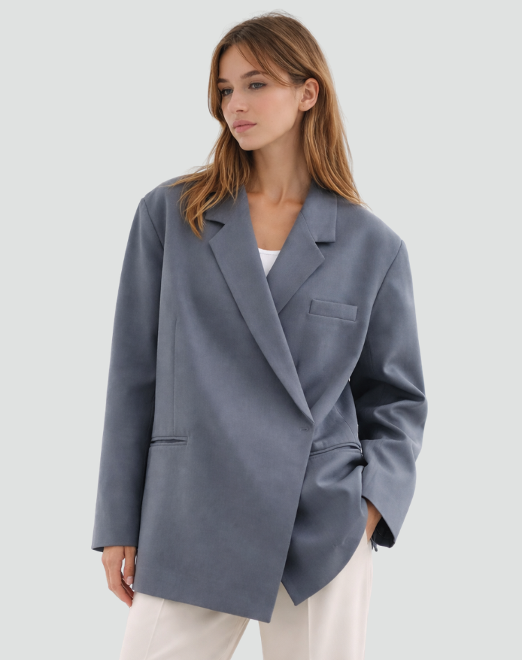 Elegancka damska marynarka oversize na każdą okazję