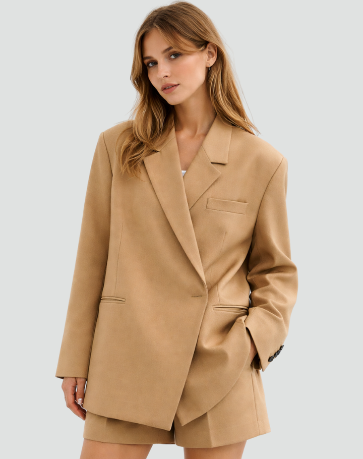 Elegancka damska marynarka oversize na każdą okazję