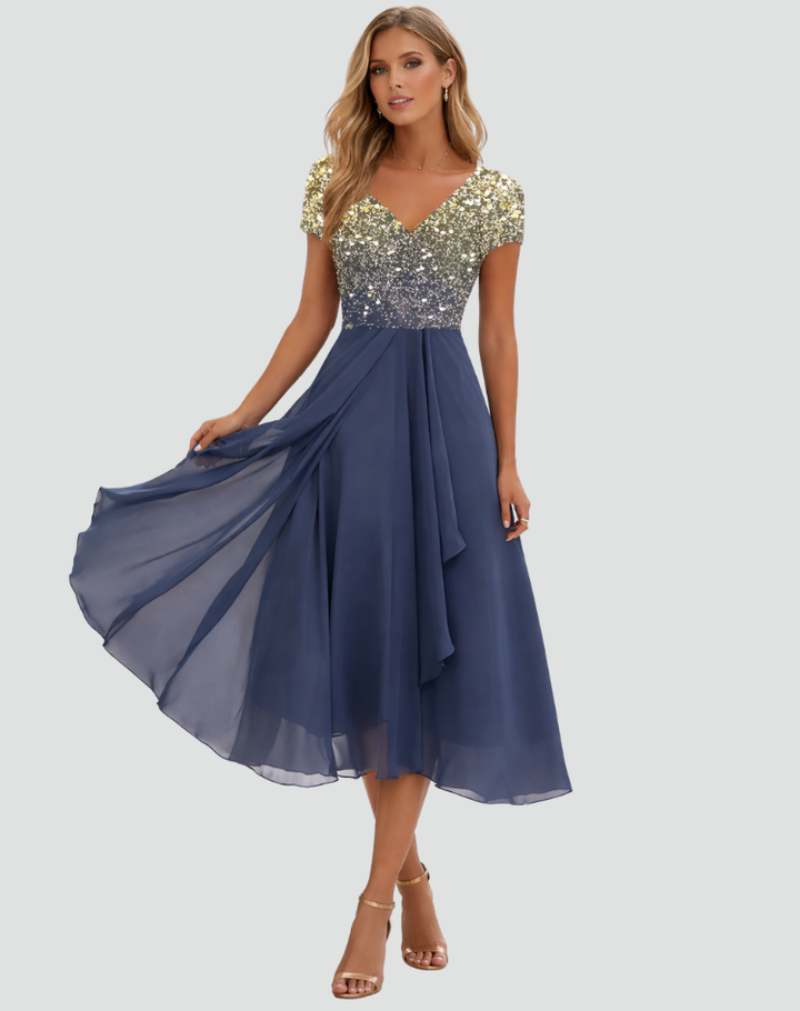 Elegancka sukienka koktajlowa maxi z kwiatowym dekoltem