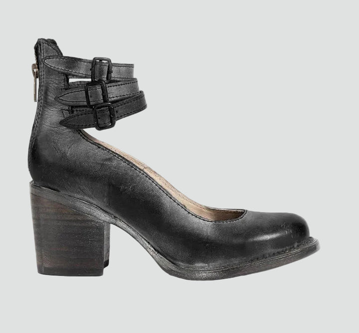 Botki na słupku z paskami i klamrami w stylu vintage