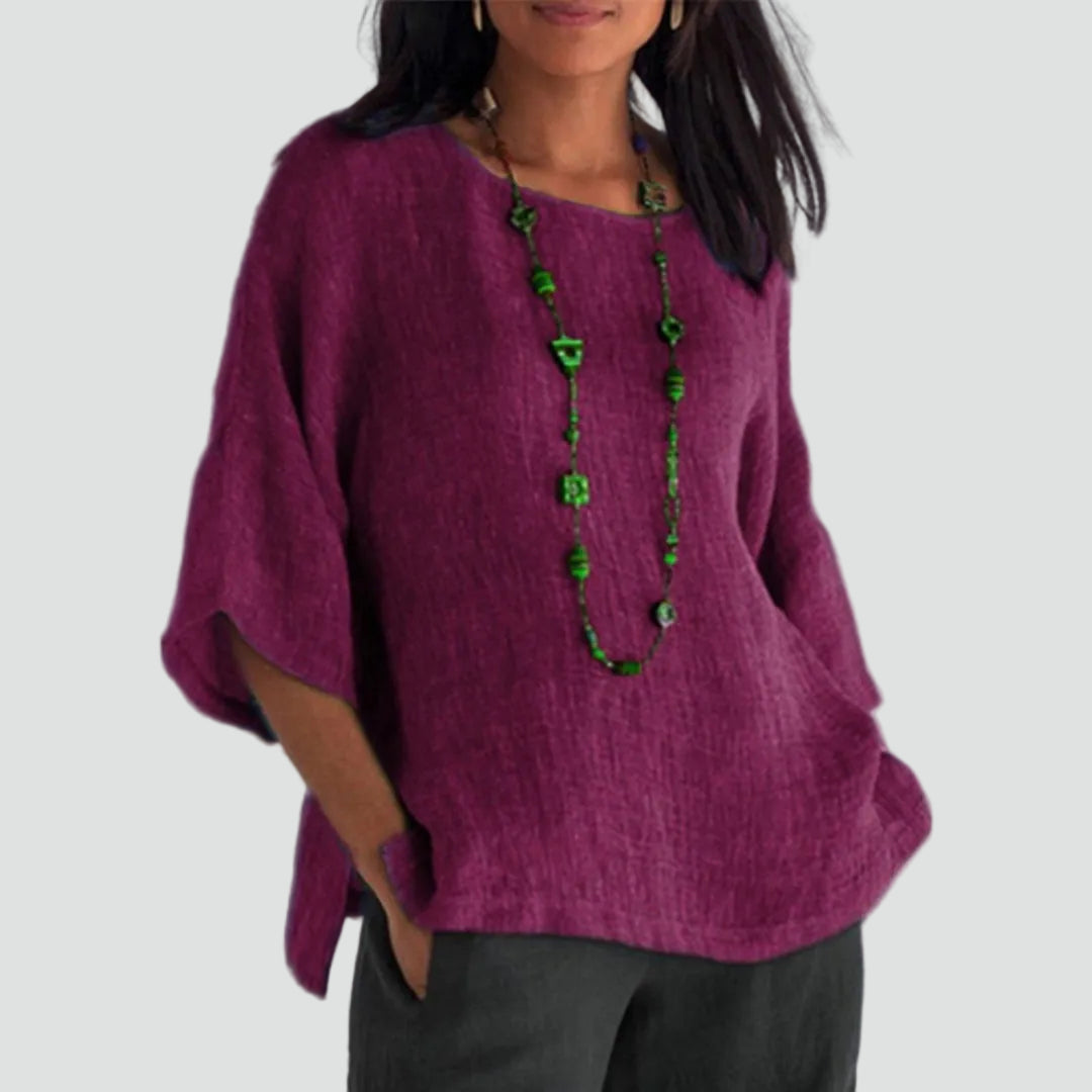 Loose oversized tunic with 3/4 sleeves in boho style