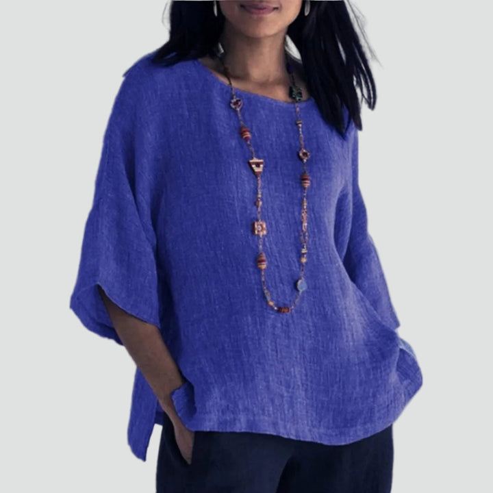 Loose oversized tunic with 3/4 sleeves in boho style