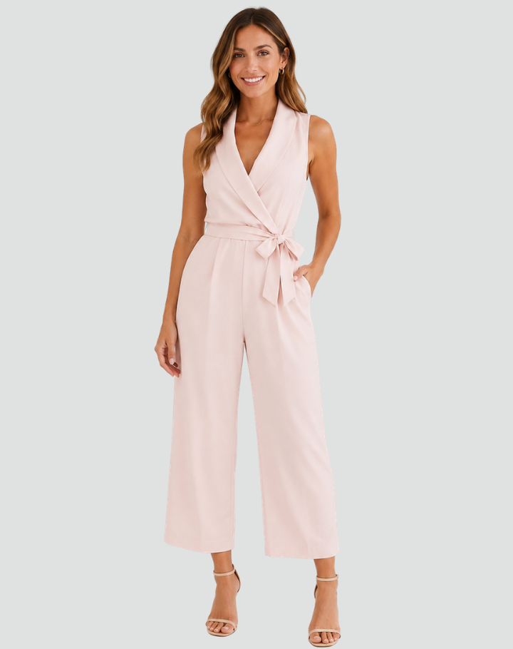 Elegant formal jumpsuit with wide legs and belt