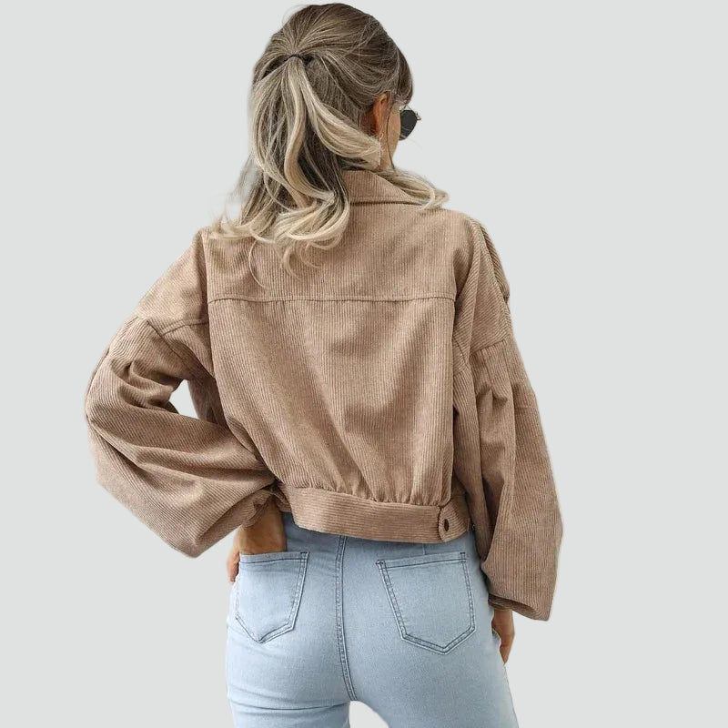 Short women's corduroy jacket with puff sleeves and pockets