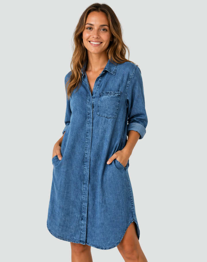 Women's oversized denim shirt dress with pockets