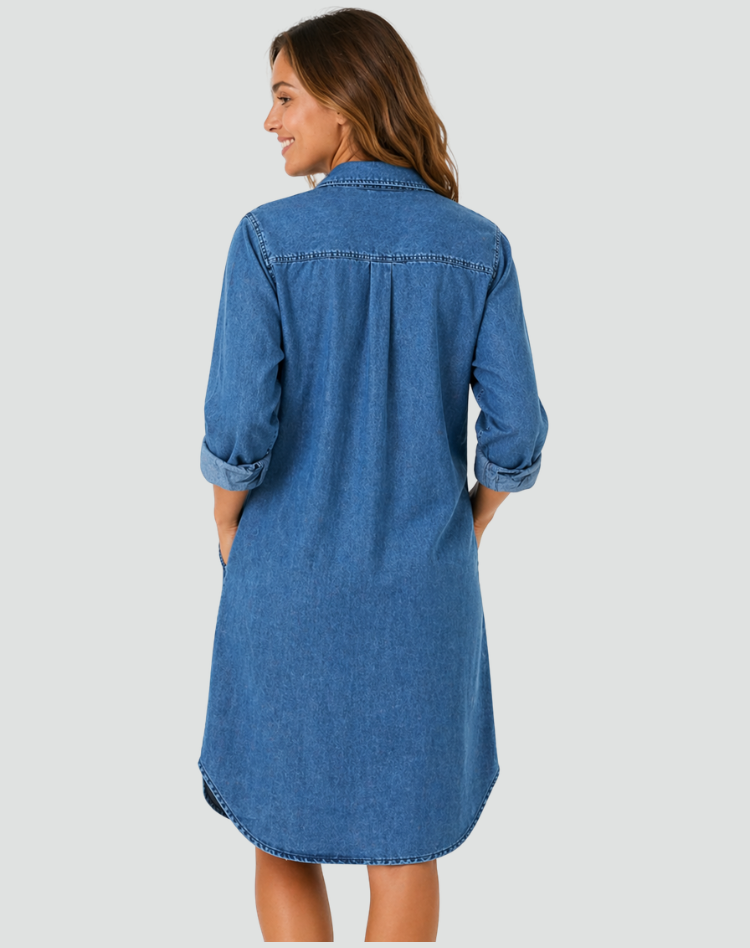 Women's oversized denim shirt dress with pockets