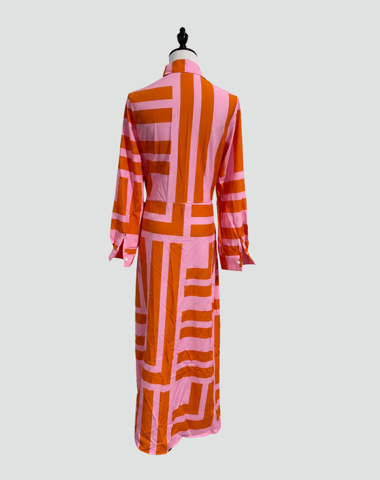Midi envelope dress with waist tie and V-neckline