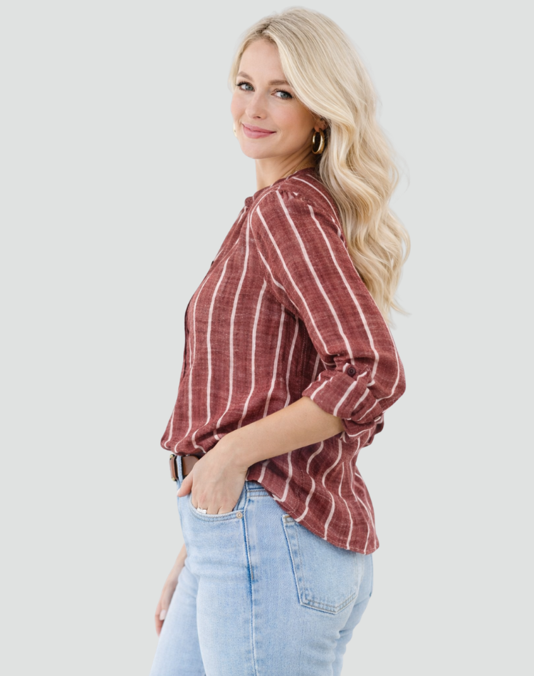 Loose striped women's button-up shirt with long sleeves