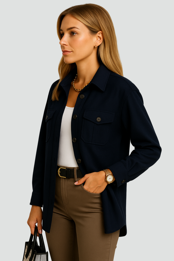 Koszulowa kurtka zimowa damska z kieszeniami i guzikami