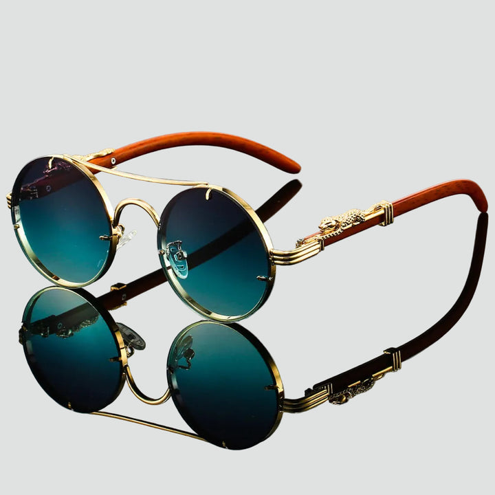 Retro sunglasses with metallic finish