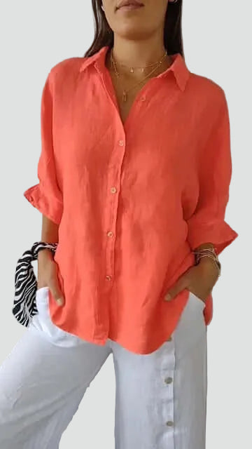Loose women's linen shirt, perfect for summer and everyday wear