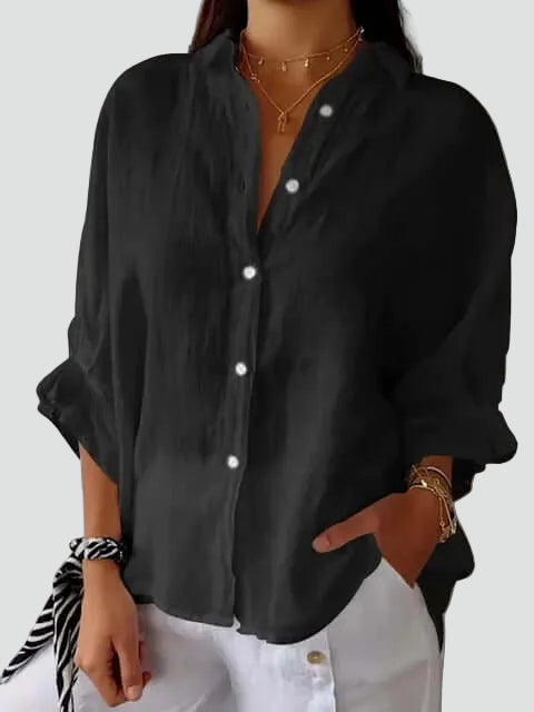 Loose women's linen shirt, perfect for summer and everyday wear