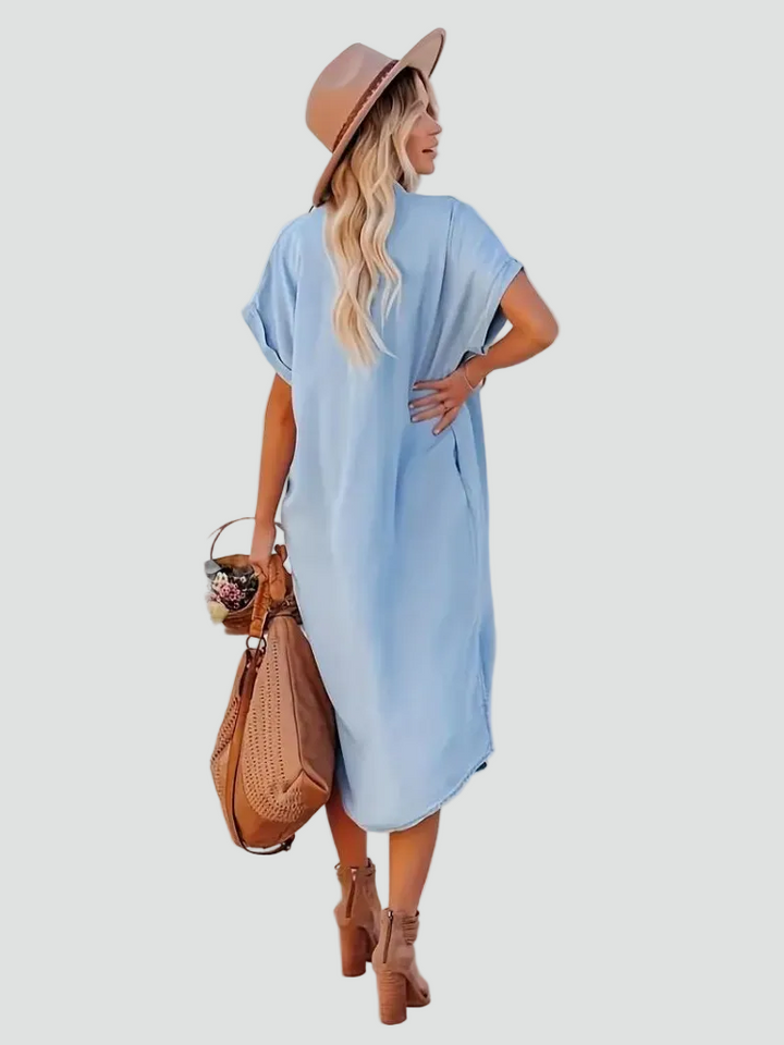 Loszittende midi damesjurk met knopen, ideaal voor de zomer