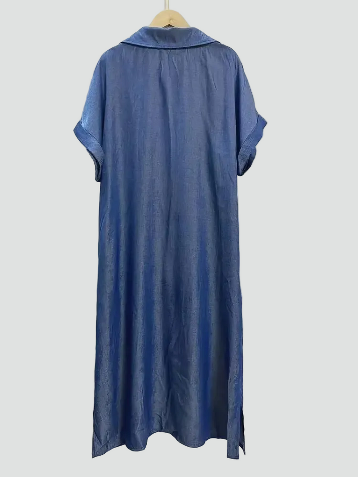 Loszittende midi damesjurk met knopen, ideaal voor de zomer