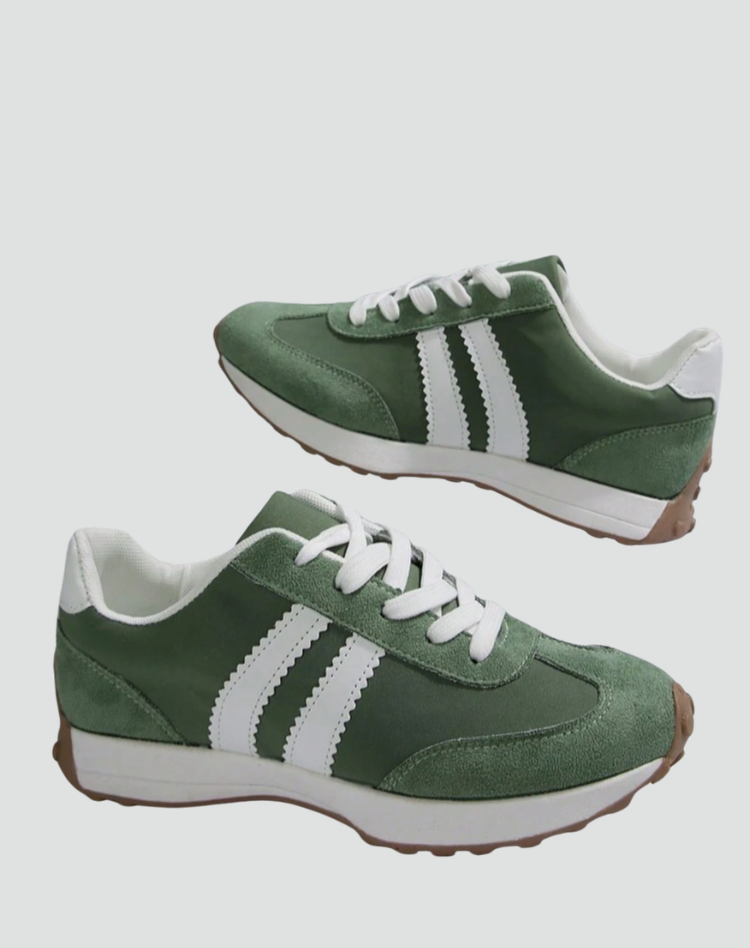 Urban women's sporty-casual sneakers with a suede look
