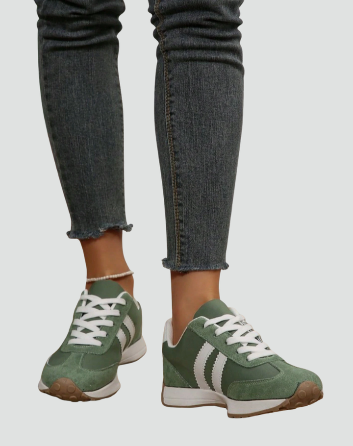 Urban women's sporty-casual sneakers with a suede look