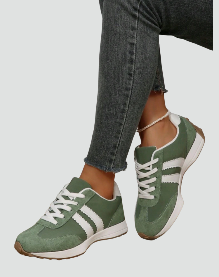 Urban women's sporty-casual sneakers with a suede look