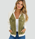 Trendy women's denim jacket with raglan sleeves