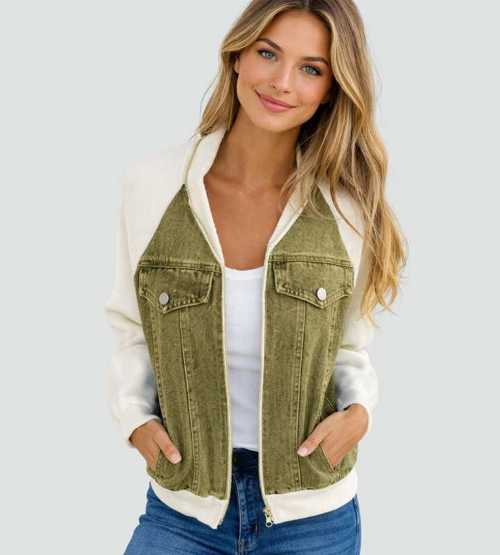 Modna damska kurtka jeansowa z raglanowymi rękawami