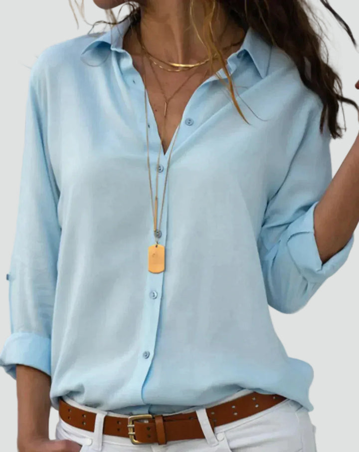 Lightweight loose women's button-up shirt with collar