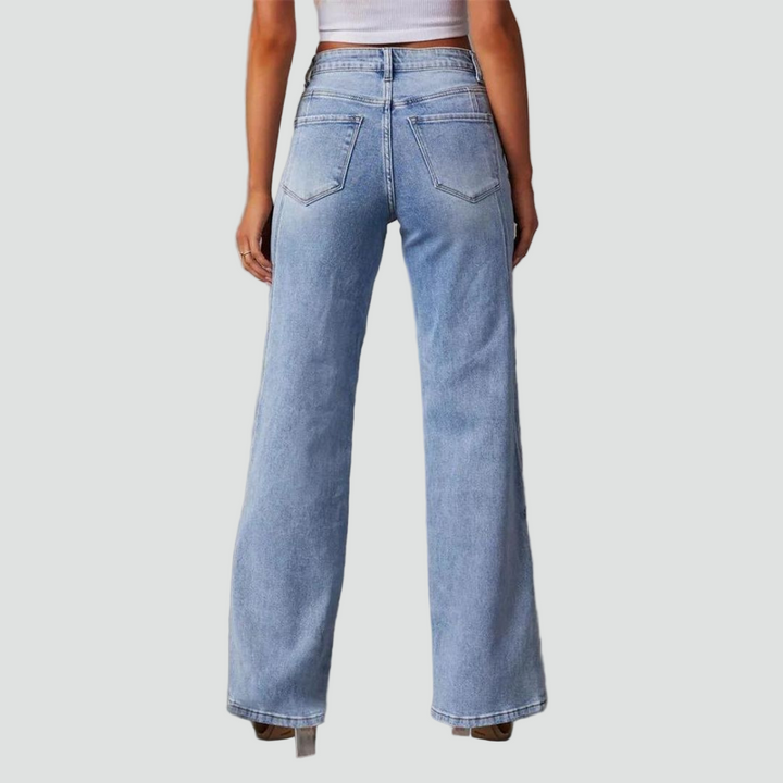 Klasyczne damskie jeansy straight z wysokim stanem