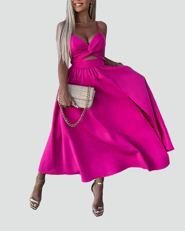 Women's maxi dress with cutout and ruched bust