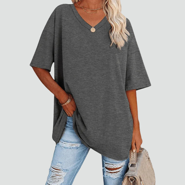 Loose oversized V-neck T-shirt for everyday wear