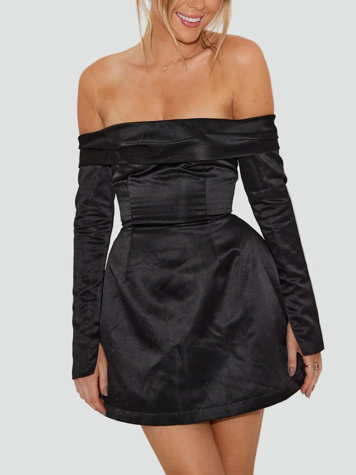 Elegancka sukienka mini damska party z odkrytymi ramionami
