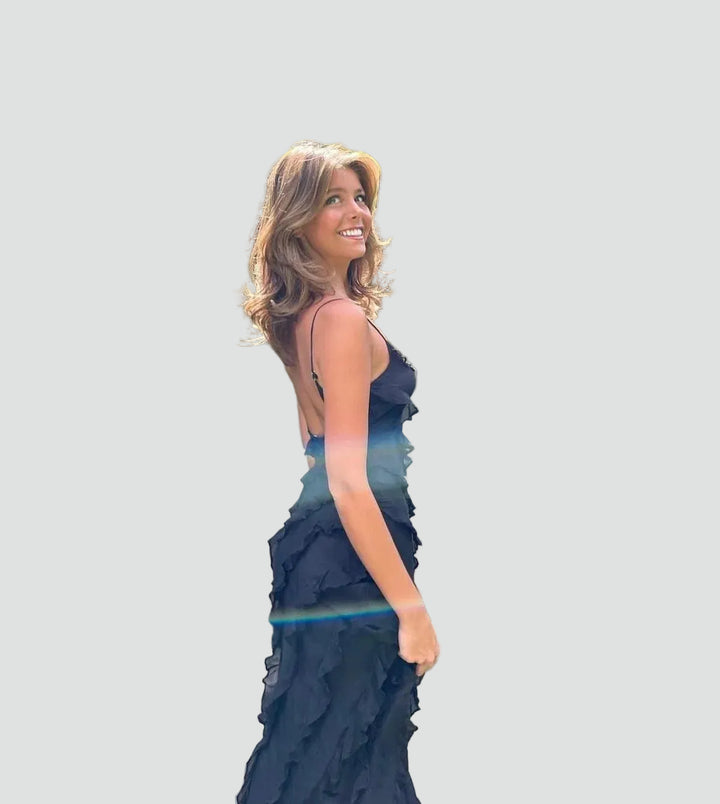 Elegant maxi cocktail dress with straps and ruffles