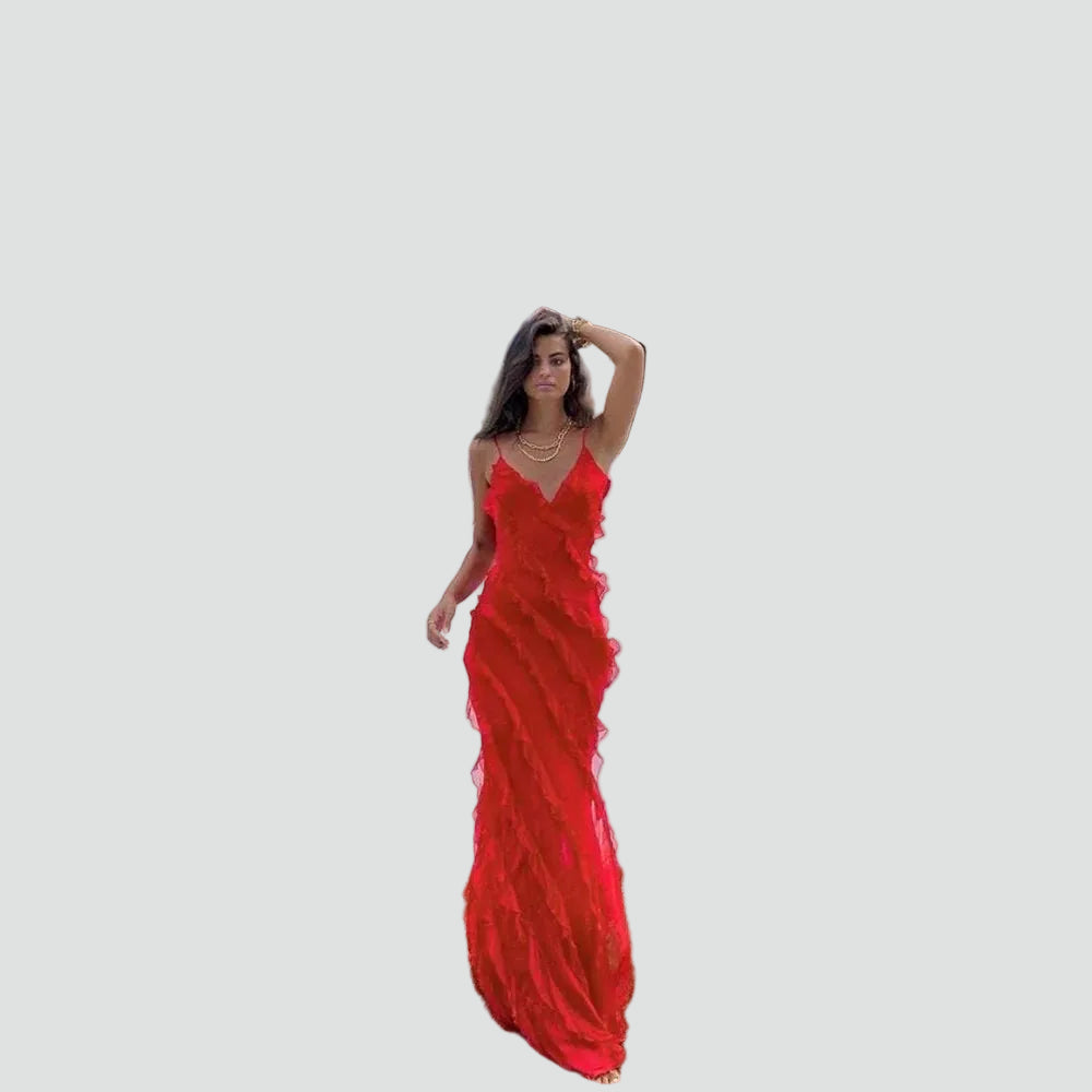 Elegant maxi cocktail dress with straps and ruffles