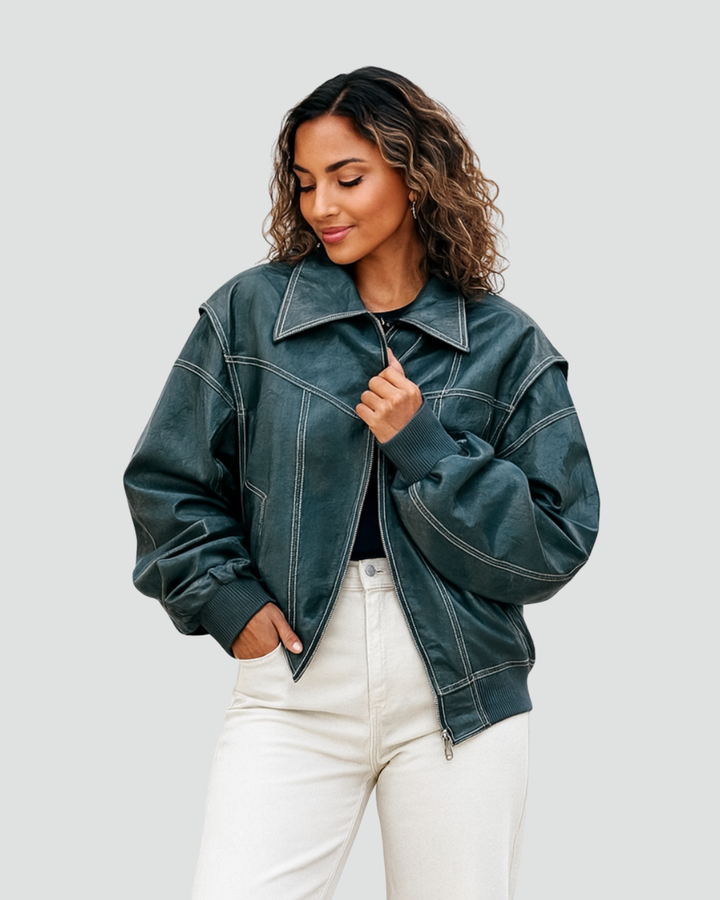 Oversize damska kurtka bomberka z ekoskóry na zamek
