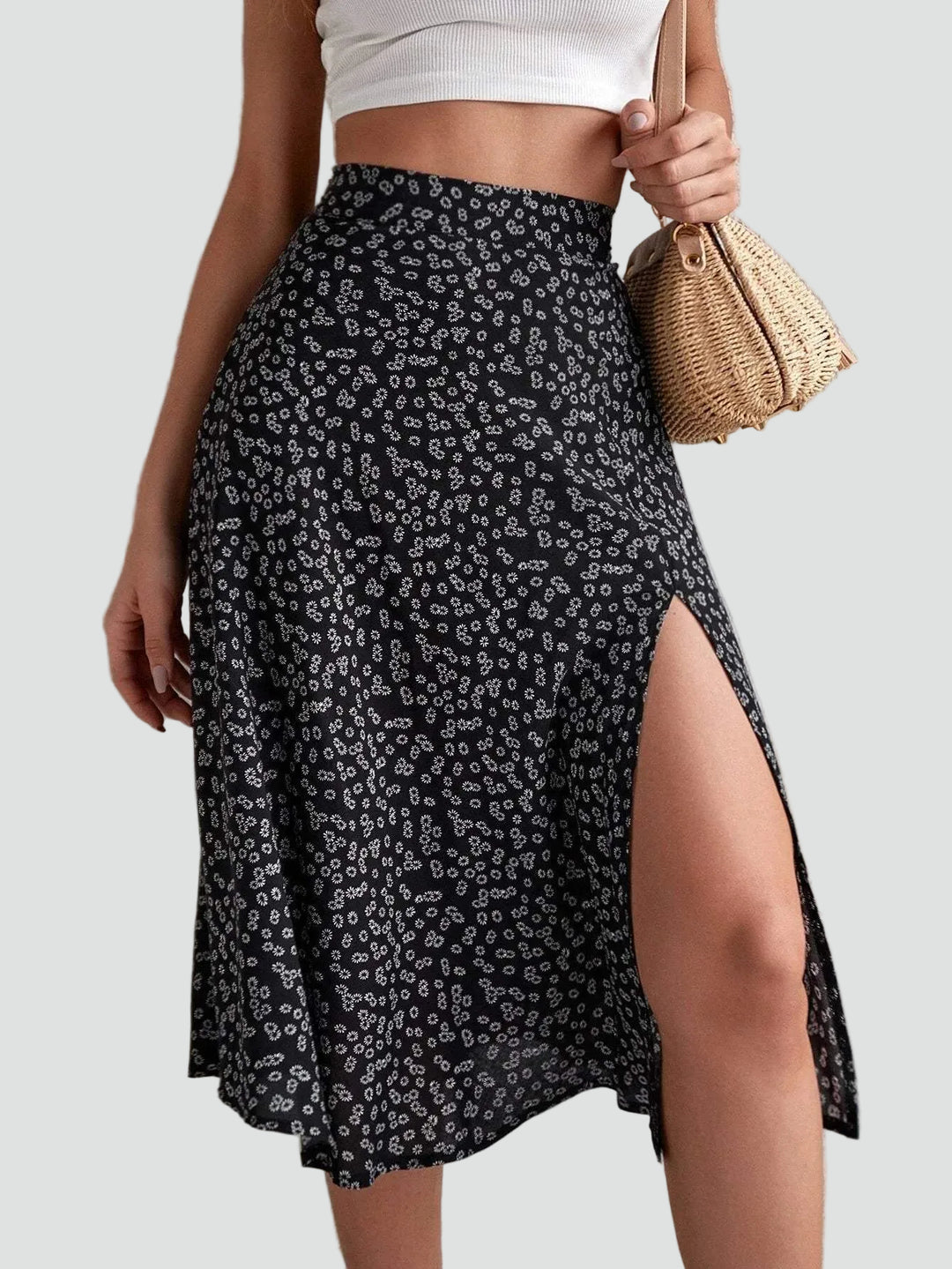 Summer midi skirt with floral print, high waist, and slit