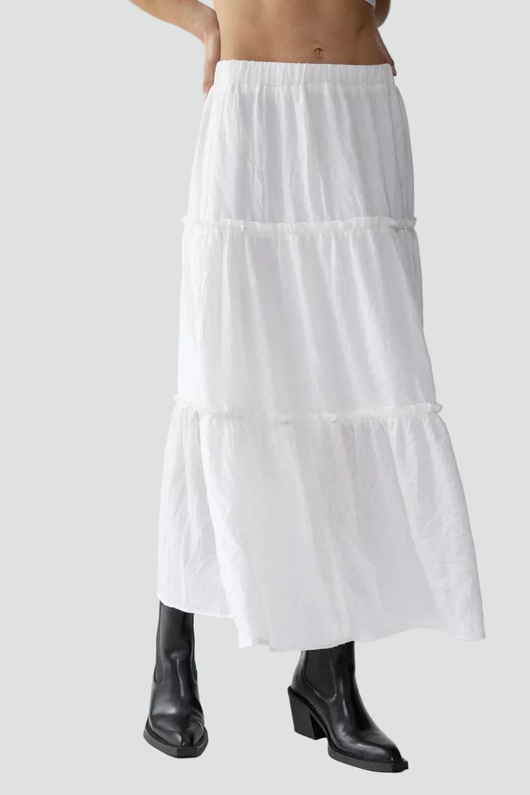 Summer linen maxi skirt with ruffles and elastic waistband