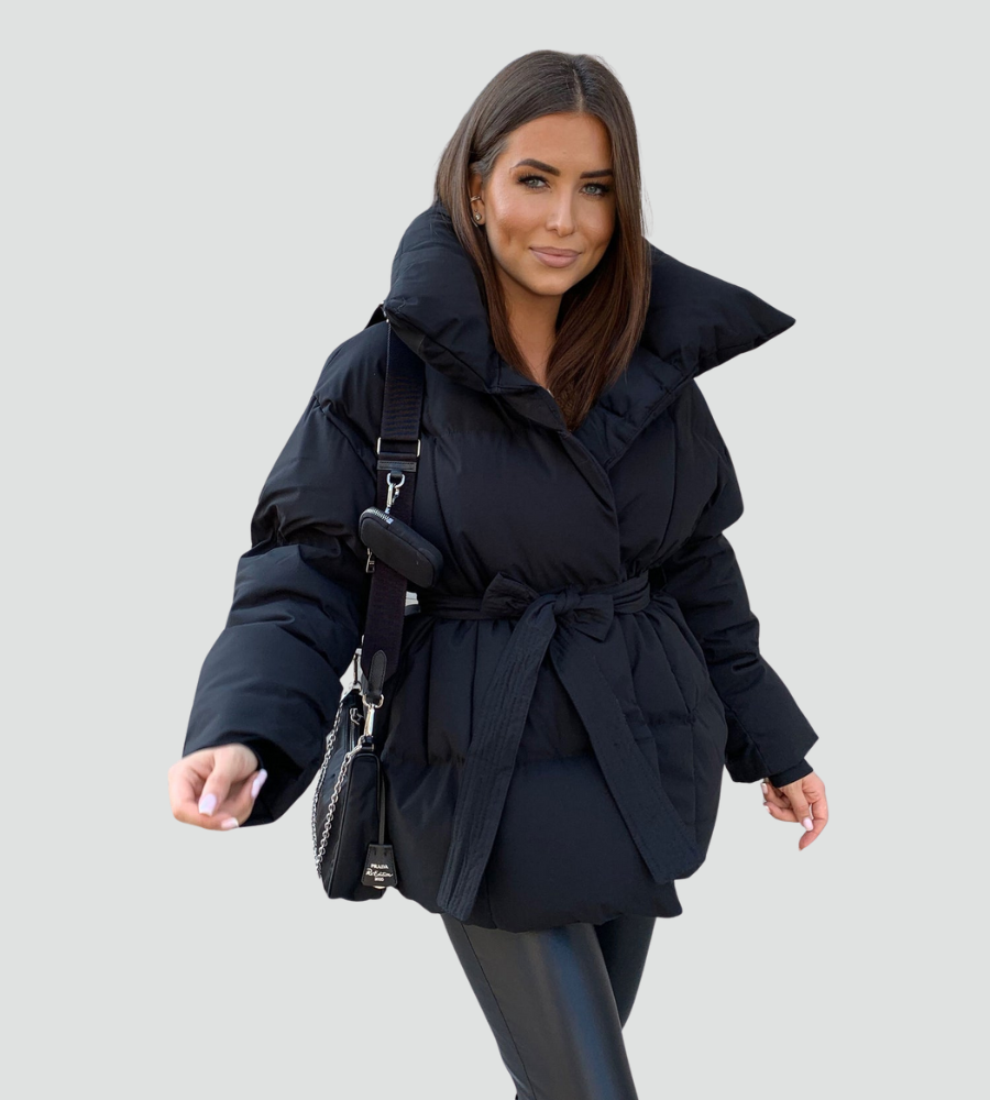 Pikowana puchowa kurtka damska zimowa z paskiem