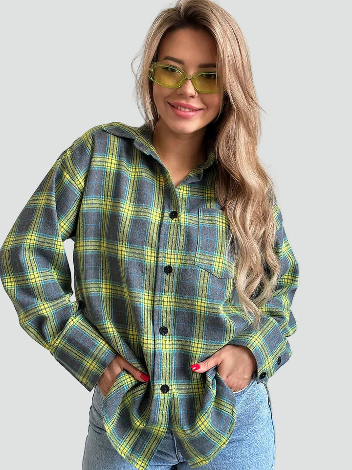 Women's oversized plaid flannel shirt for autumn