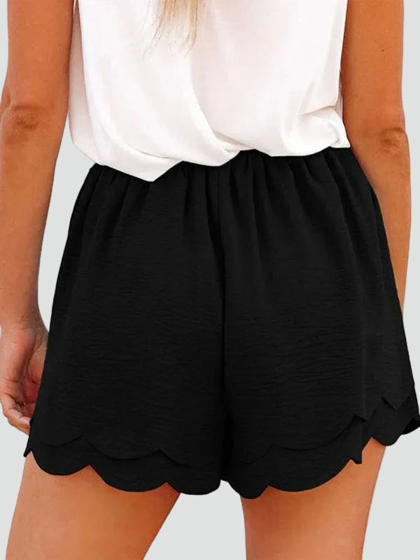 Summer elegant shorts with ruffle and waist tie