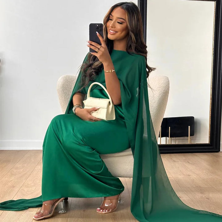 Elegancka sukienka maxi damska gala z pelerynowym rękawem