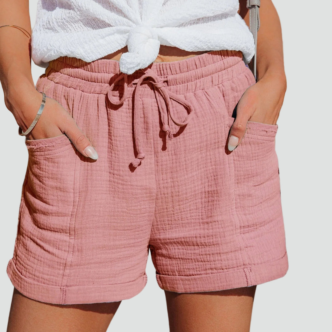 Summer shorts with tie and pockets for women