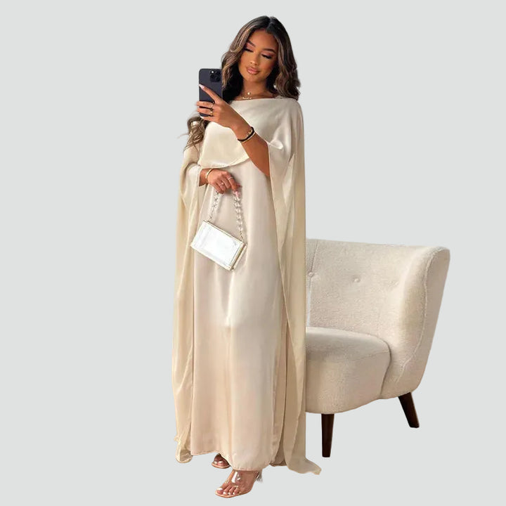 Elegancka sukienka maxi damska gala z pelerynowym rękawem