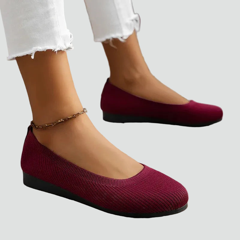 Flexible women's ballet flats with soft insole, orthopedic