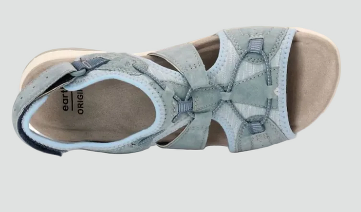 Comfortable sporty sandals with a closed design and open toes