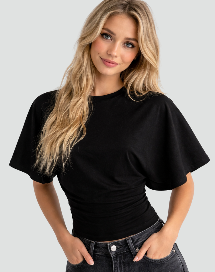 Stylowy T-shirt damski z szerokimi rękawami i dopasowaną talią