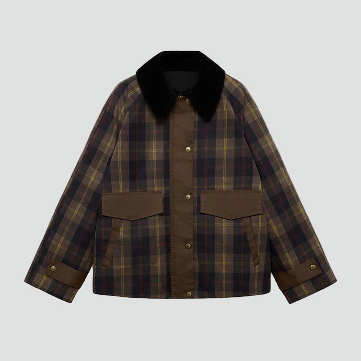 Damska bomberka w kratę z kołnierzem i kieszeniami