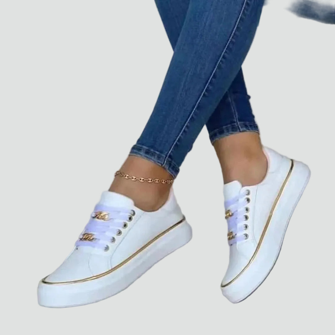 White / 43