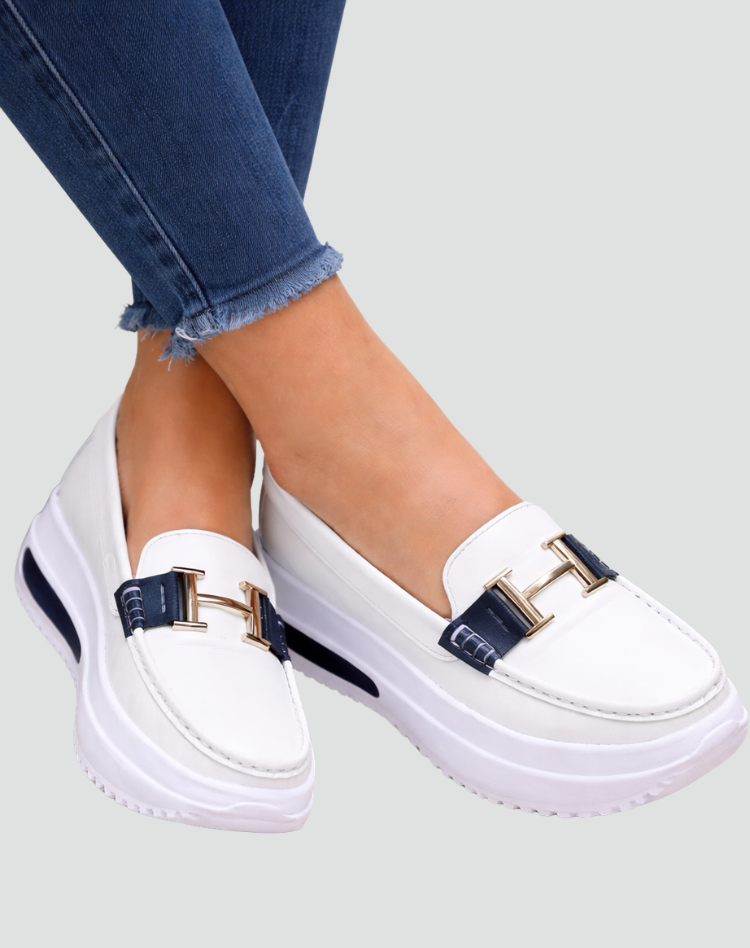 White / 44
