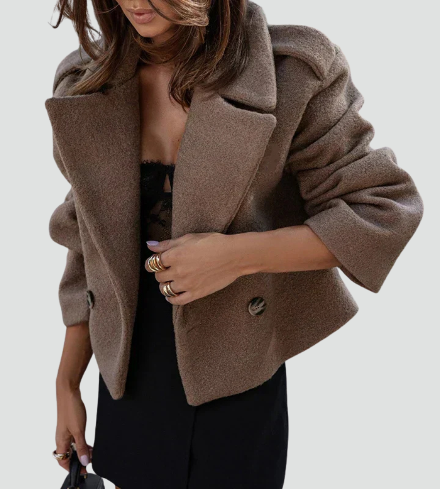 Krótki wełniany płaszcz damski dwurzędowy