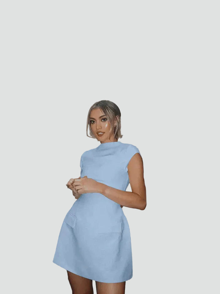 Mini sukienka imprezowa dopasowana z krótkim rękawem